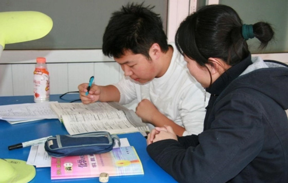 最新大學生家教現象，機遇與挑戰并存的教育探索